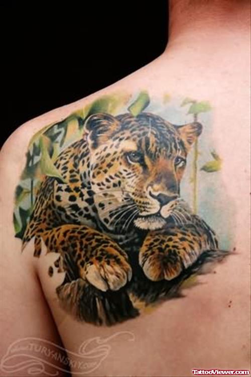 Leopard Coloured Tattoo On Back Shoulder
