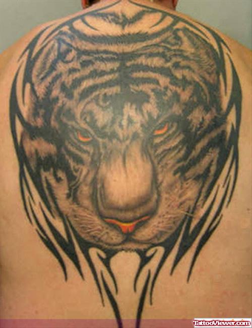 Awesome Lion Head Tattoo On Back Body