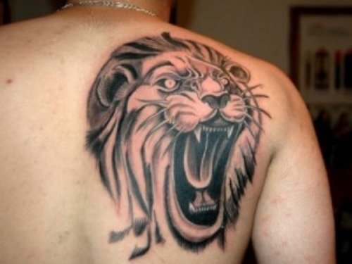 Amazing Right Back Shoulder Lion Tattoo