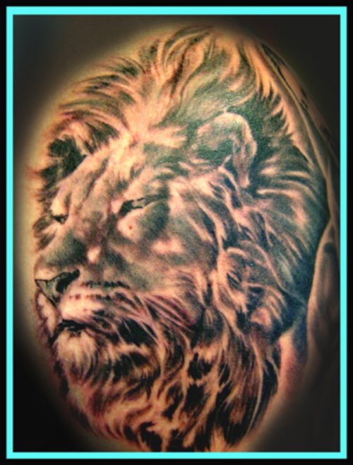 Simple Lion Head Tattoo