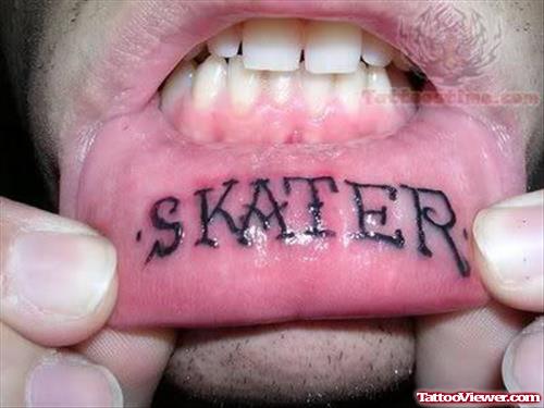 SKATER - Lip Tattoo