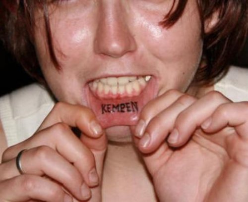 Kempen Lip Tattoo For Girls