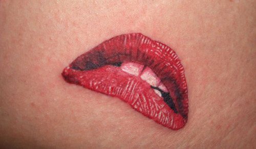 Sexy Girl Lip Tattoo Design