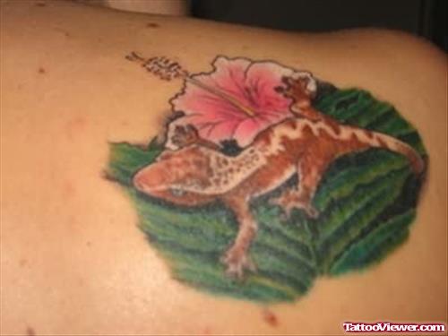 Lizard On Big Leaf Tattoo On Back
