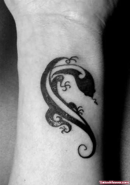 Black Lizard Tattoo On Wrist