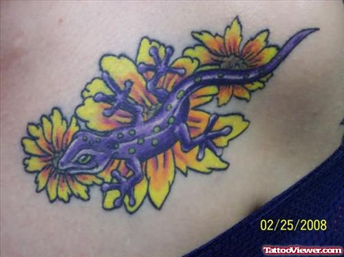 Lizard On Flowers Amazing Tattoo