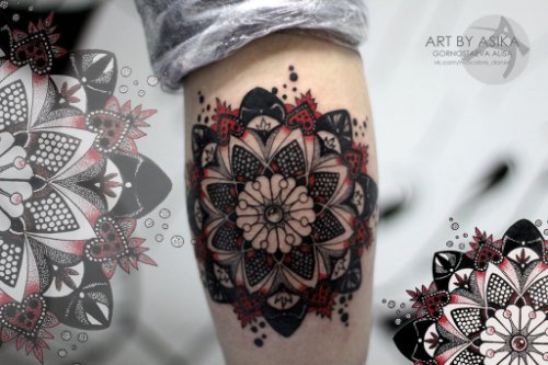 Dotwork Mandala Tattoo On Back Leg