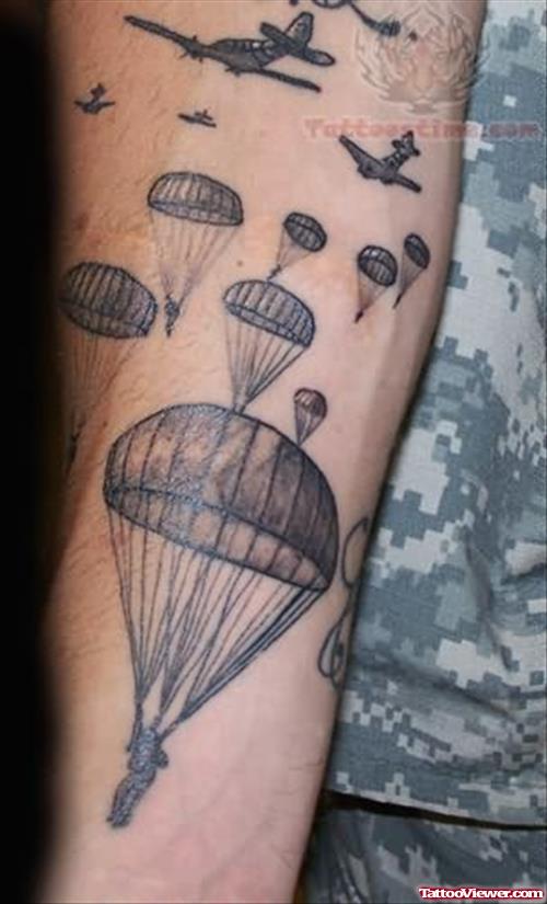 Parashoot - Military Tattoo