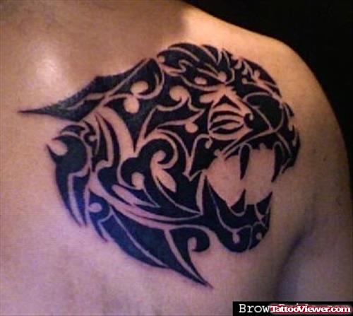 Black Tribal Panther Head Tattoo On Right Back Shoulder