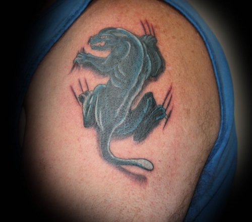 Paw Scaratches Panther Tattoo On shoulder