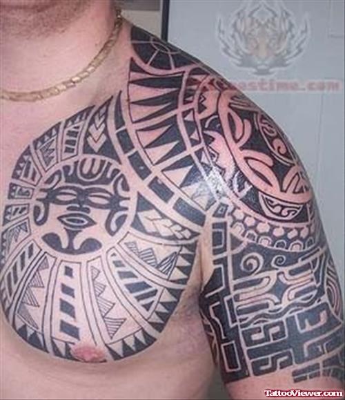 Tribal Polynesian Tattoo On Shoulder