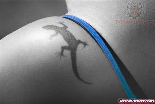 Lizard Black And White Tattoo for Shoulder