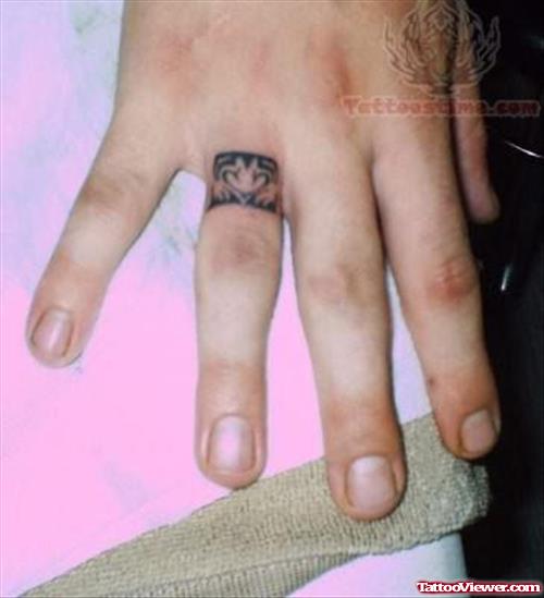 Heart Ring Tattoo On Finger