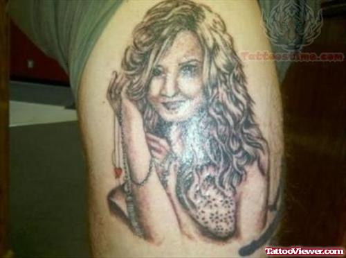 Horrifying Demi Lovato Tattoo