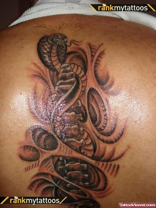 Amazing Snake Tattoo On Back