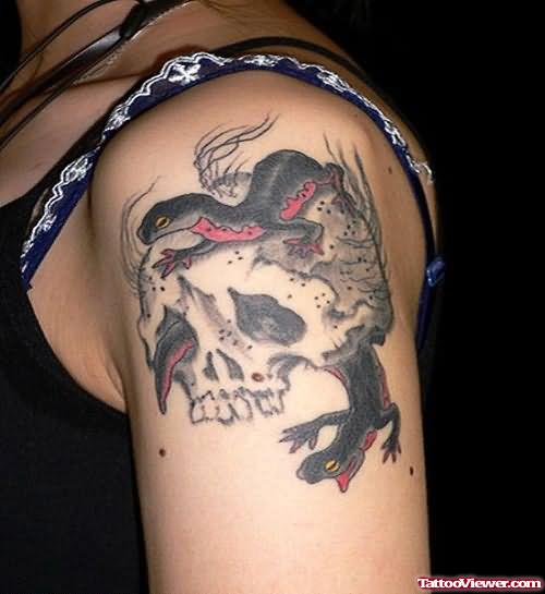 Skull And Lizard Snake Tattoo