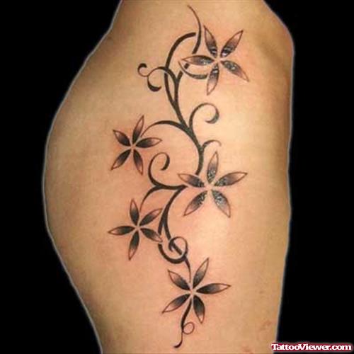 Grey Flowers Thigh Tattoo