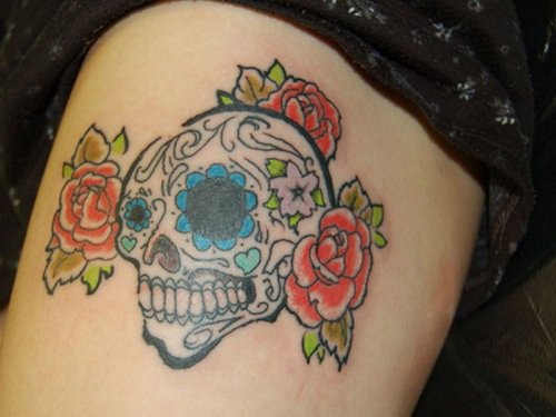 Sugar Skull And Red Roses Thigh Tattoo