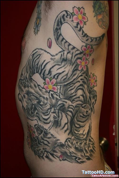 Grey Ink Tiger Tattoo On Man Left Side