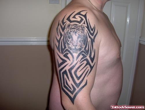 Black Tribal Tiger Tattoo On Right Half Sleeve