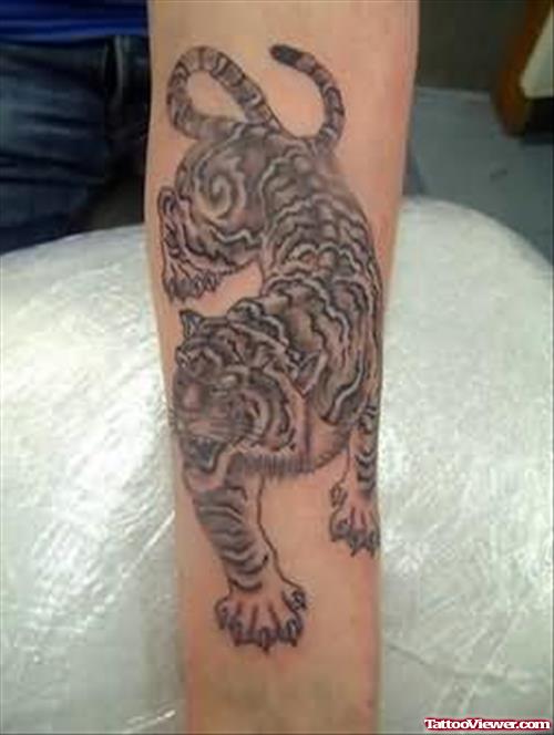 Tiger Tattoo Design On Hand