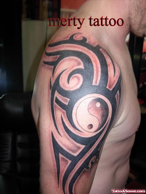 Yin Yang And Tribal Tattoo On Man Right Half Sleeve