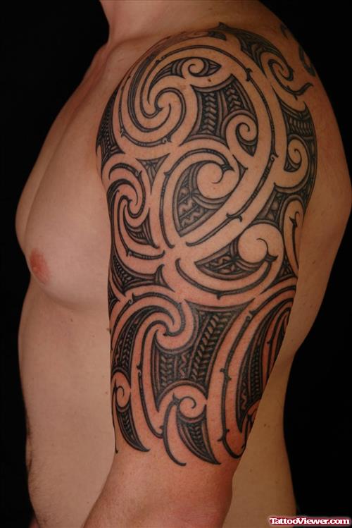 Hawaiian Tribal Tattoo On Left Half Sleeve