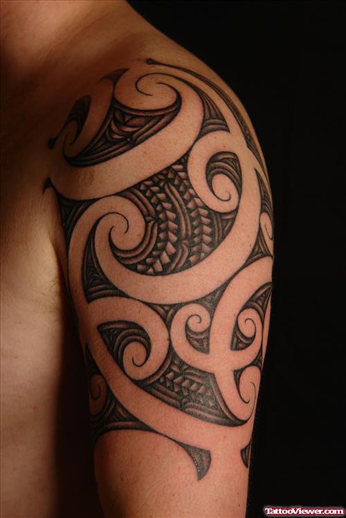 Left Shoulder Polynesian Tribal Tattoo