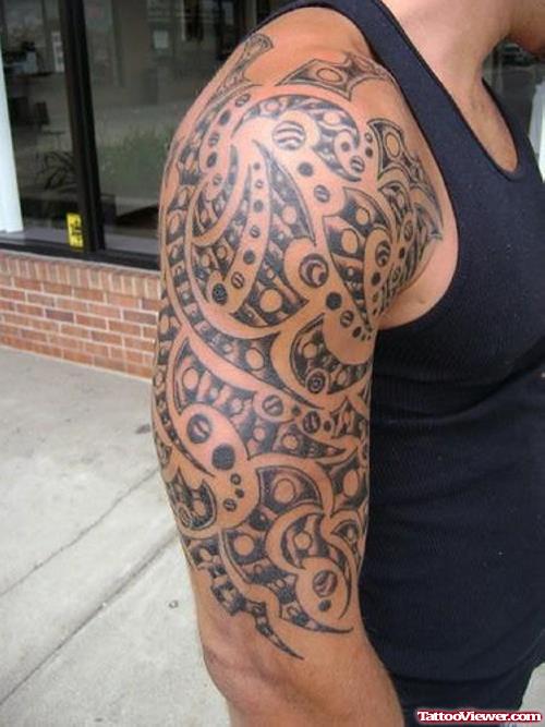 Samoan Tribal Tattoo On Right Half Sleeve