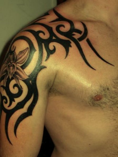Right Shoulder Tribal Tattoo For Men
