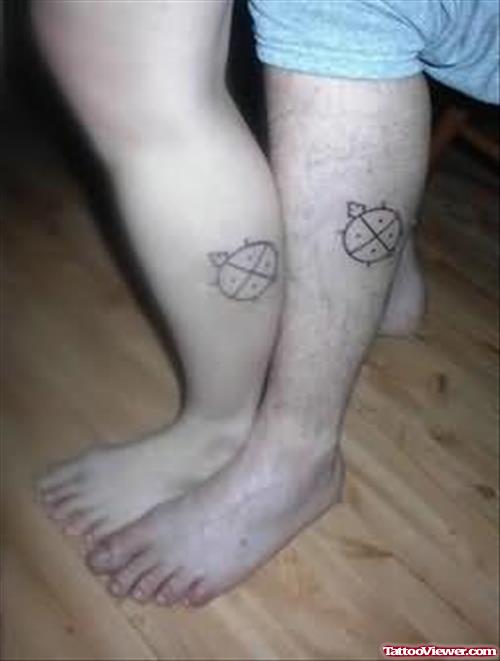 Simple Turtle Tattoos On Legs