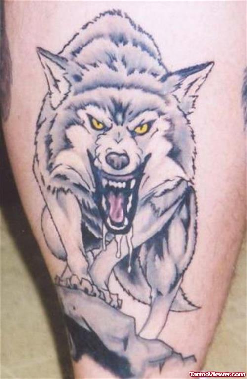 Grey Ink Wolf Tattoo On Leg