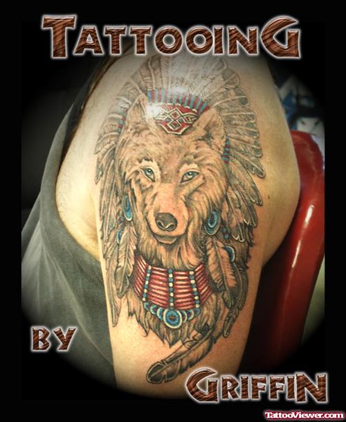 Grey I(nk Wolf Tattoo On Left Shoulder