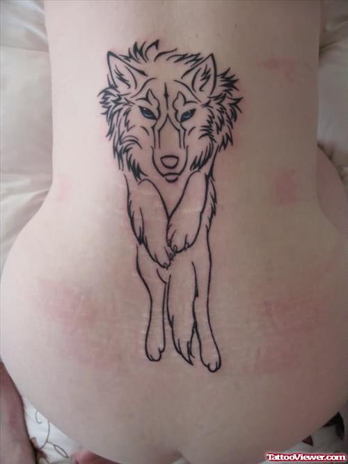 Wolf On Back Tattoo Picture