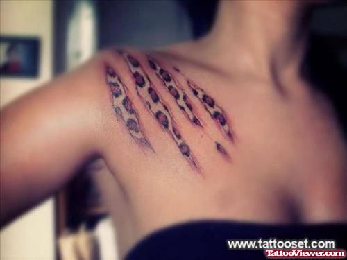 Ripped Skin Leopard Print Women Shoulder Tattoo