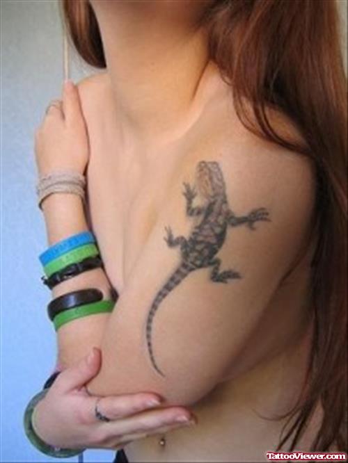 Grey Ink Lizard Geicko Women Tattoo
