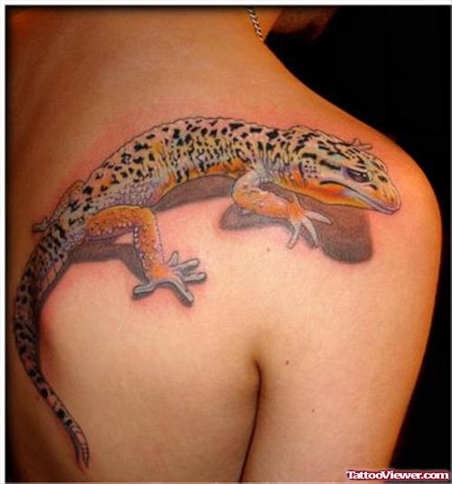 Geicko Lizard Women Back Shoulder Tattoo