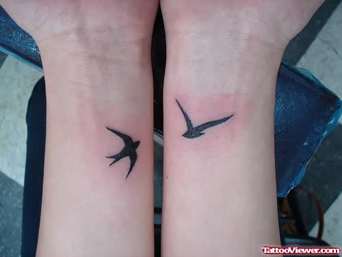 Wrist Birds Tattoos For Girls