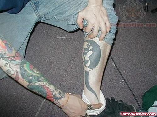 Om Yin Yang Tattoo On Leg