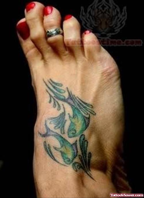 Cool Pisces Tattoo on the Foot