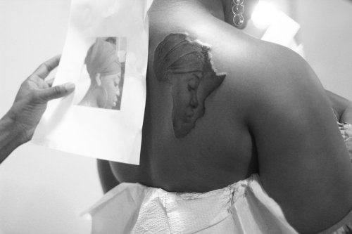 African Map And Queen Head Tattoo On Back Shoulder