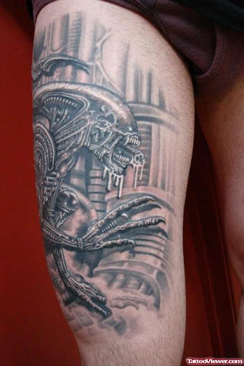 Grey Ink Alien Tattoo On Right Thigh