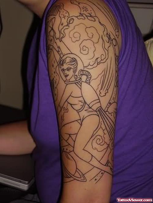 Outline Alien Tattoo On Girl Left Half SLeeve