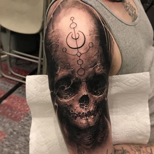 Black & Grey Ancient Alien Tattoo By Jesse Levitt