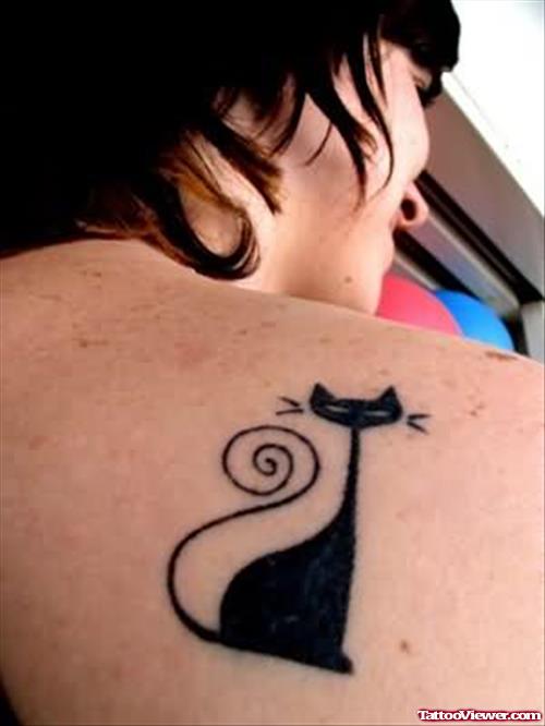 Black Ink Cat Animated Tattoo On Back Shoulder