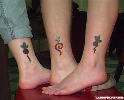 Leafs Design On Ankle