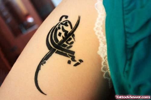 Side Arabic Tattoo
