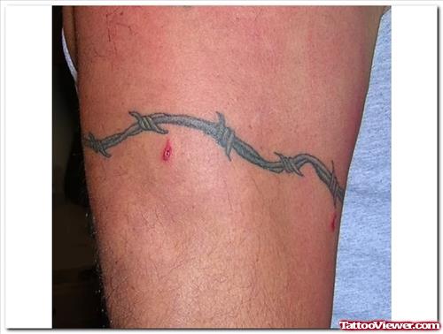 Classic Grey Ink Barbed Wire Armband Tattoo
