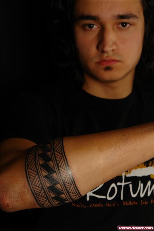Armband Tattoo On Right Arm
