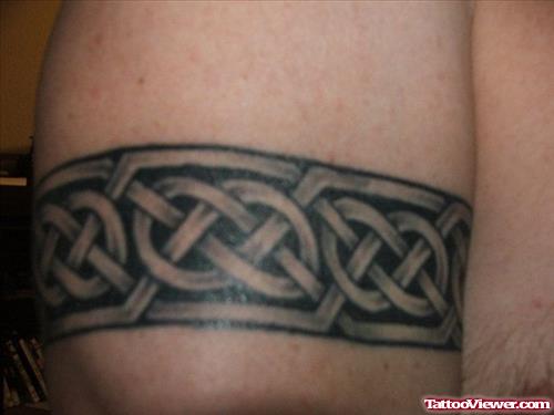 Classic Grey Ink Celtic Armband Tattoo